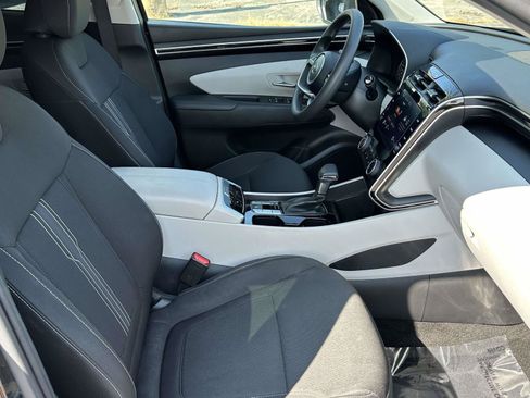 Certified 2023 Hyundai Tucson SEL AWD/4WD image 9