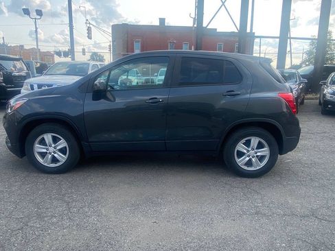 Used 2020 Chevrolet Trax LS w/ Tint and Cruise Package FWD image 14