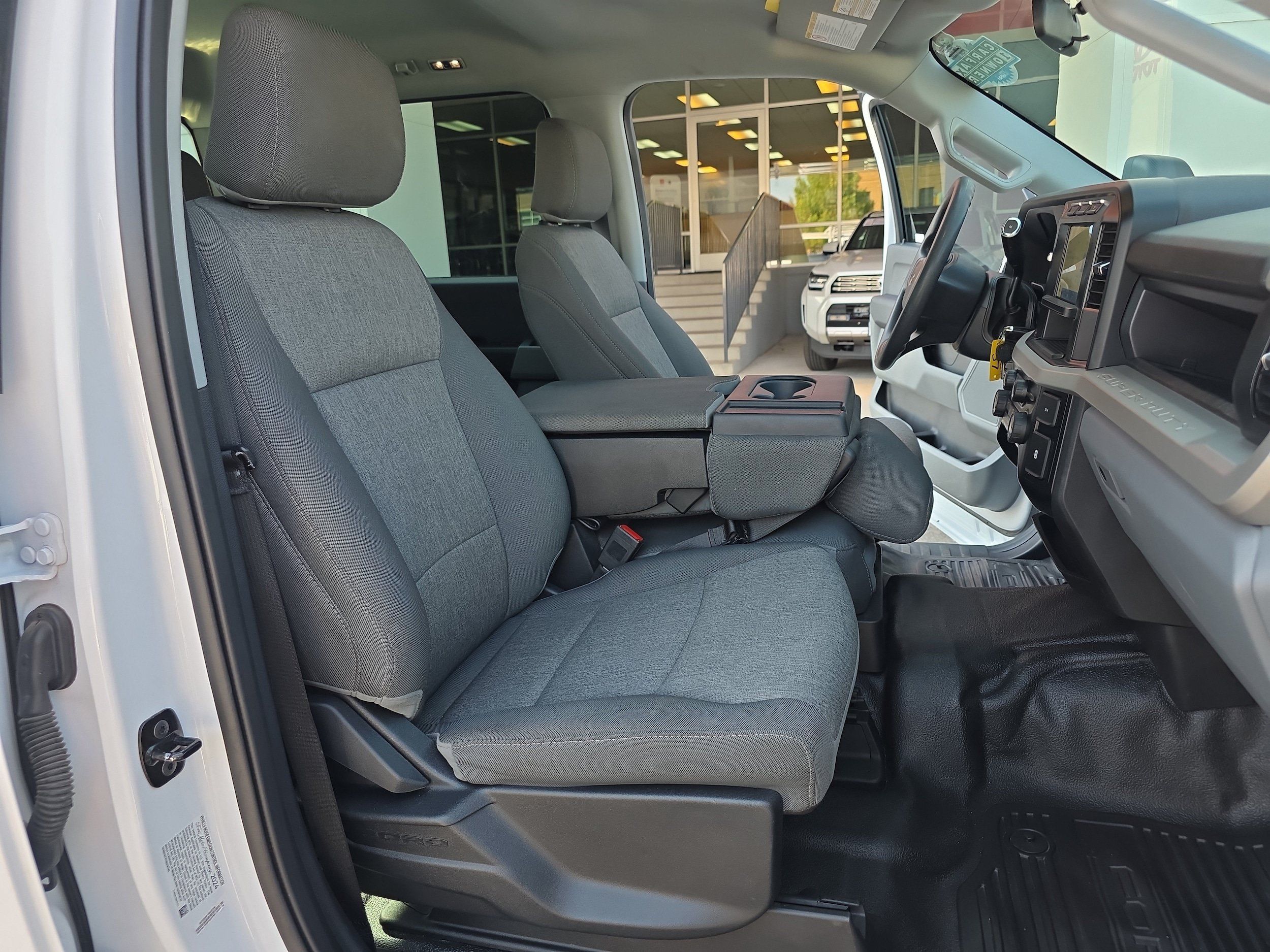 Used 2024 Ford F350 XL w/ XL Chrome Package RWD image 18