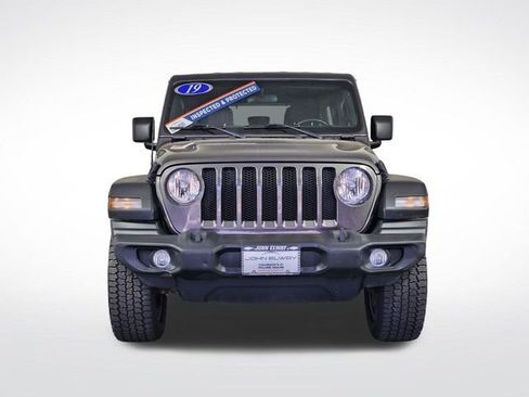 Used 2019 Jeep Wrangler Unlimited Sport S AWD/4WD image 2