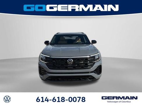 New 2026 Volkswagen Atlas Cross Sport SEL R-Line AWD/4WD image 3