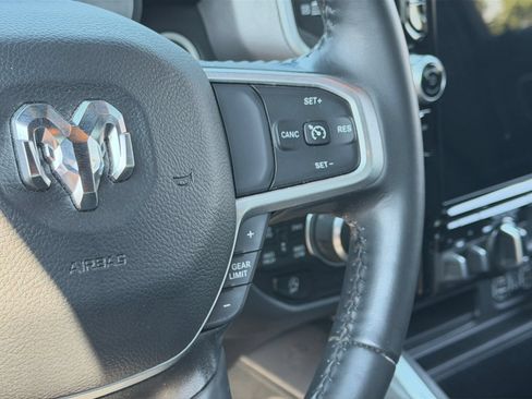 Used 2023 RAM 1500 Big Horn AWD/4WD image 25