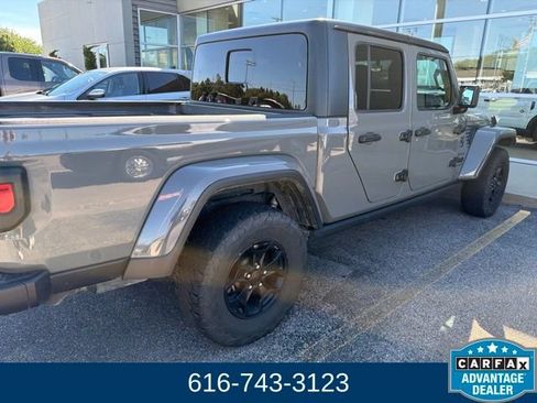 Used 2021 Jeep Gladiator Sport AWD/4WD image 5