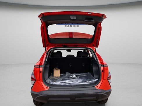 New 2026 Hyundai Kona SE AWD/4WD image 11