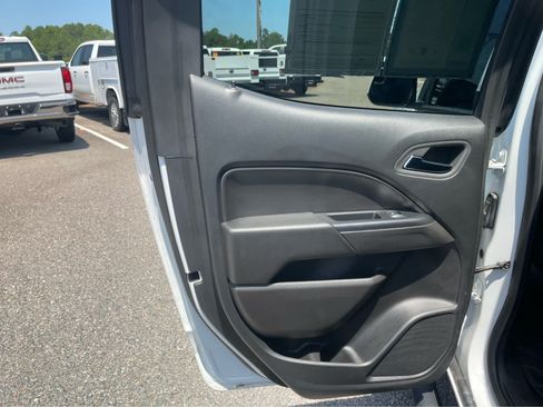 Used 2022 Chevrolet Colorado ZR2 AWD/4WD image 19