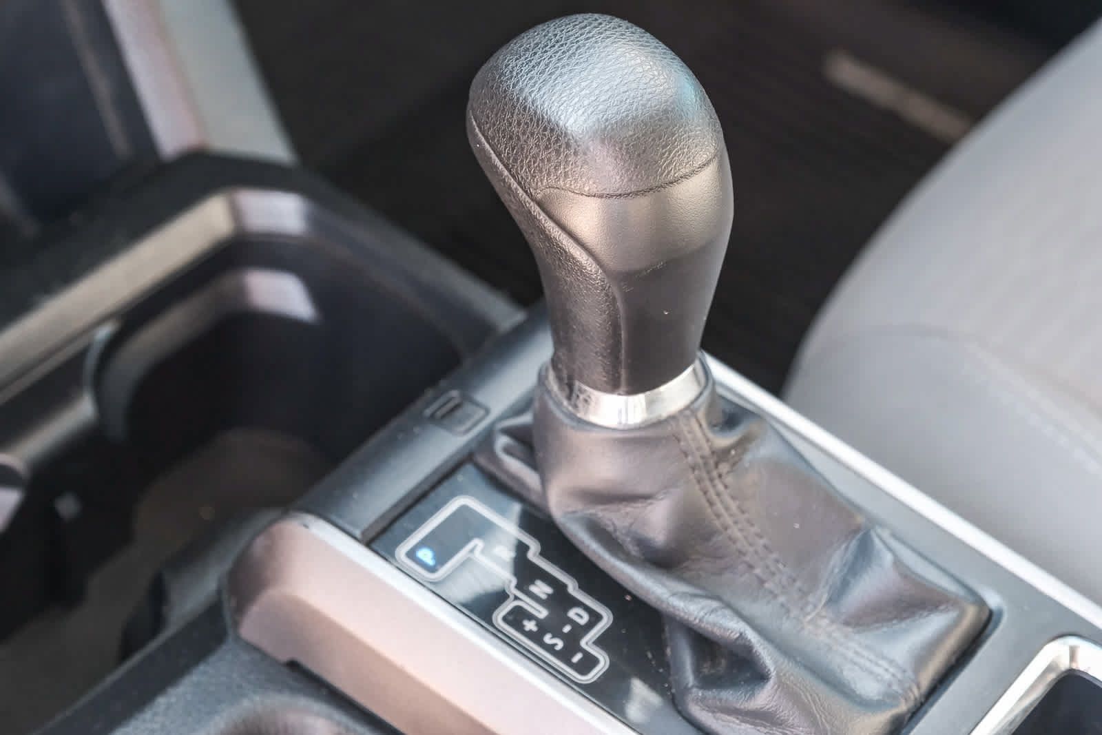 Used 2019 Toyota Tacoma SR5 RWD image 21