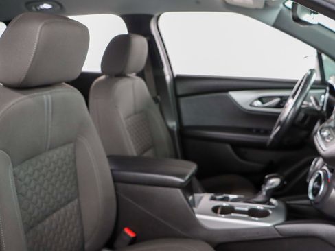 Used 2019 Chevrolet Blazer LT image 26