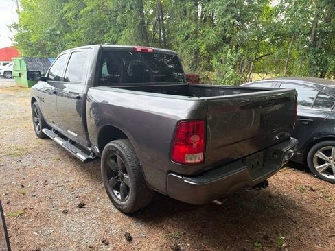 Used 2018 RAM 1500 Express w/ Express Value Package RWD image 7