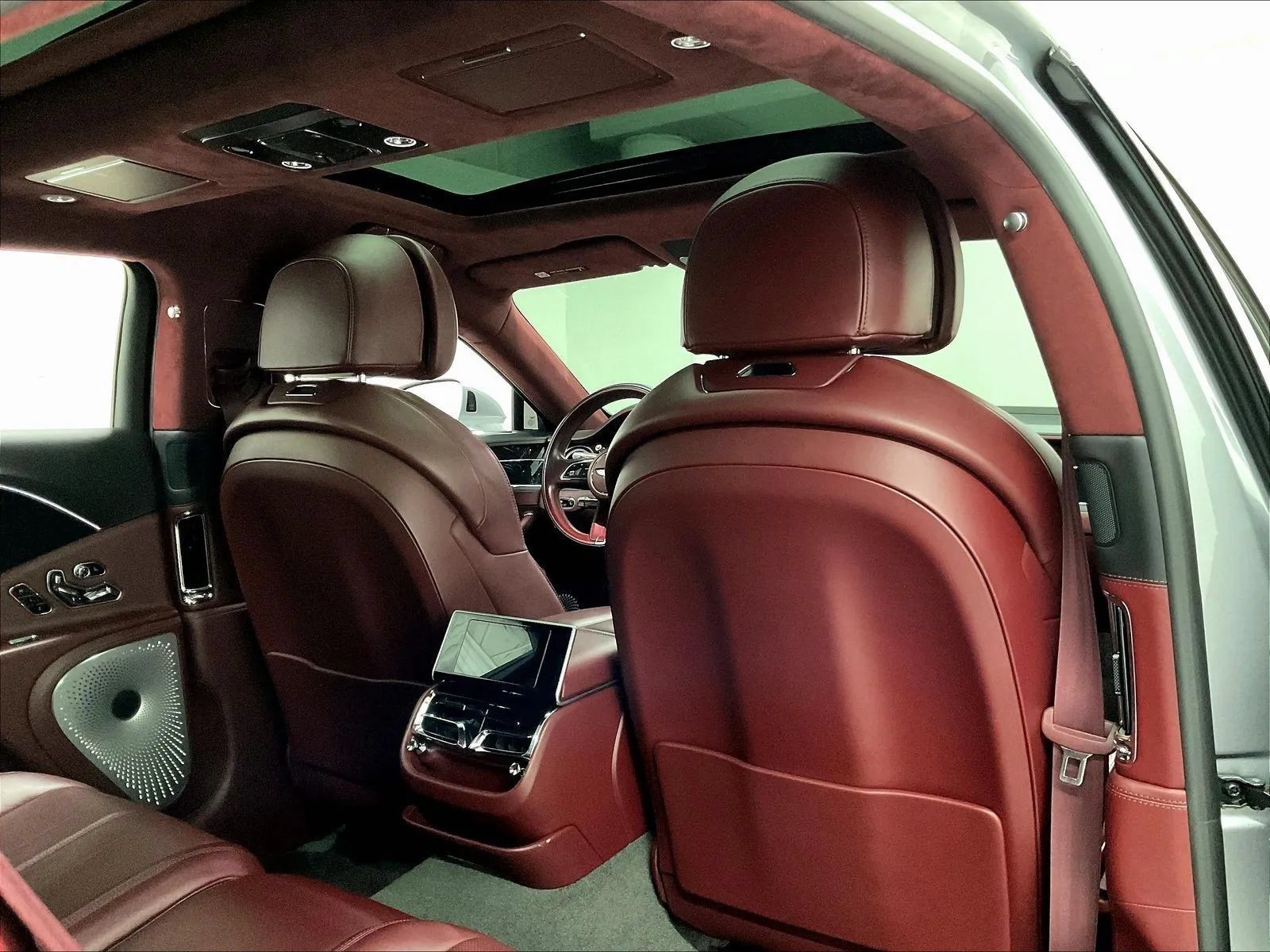 Used 2021 Bentley Flying Spur V8 AWD/4WD image 46
