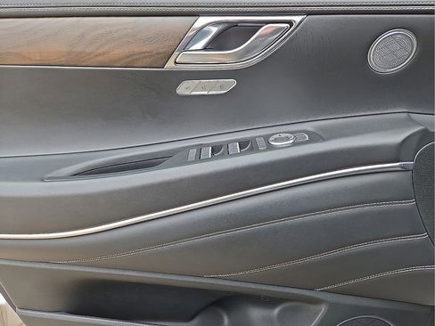 Used 2024 Genesis GV80 2.5T image 23