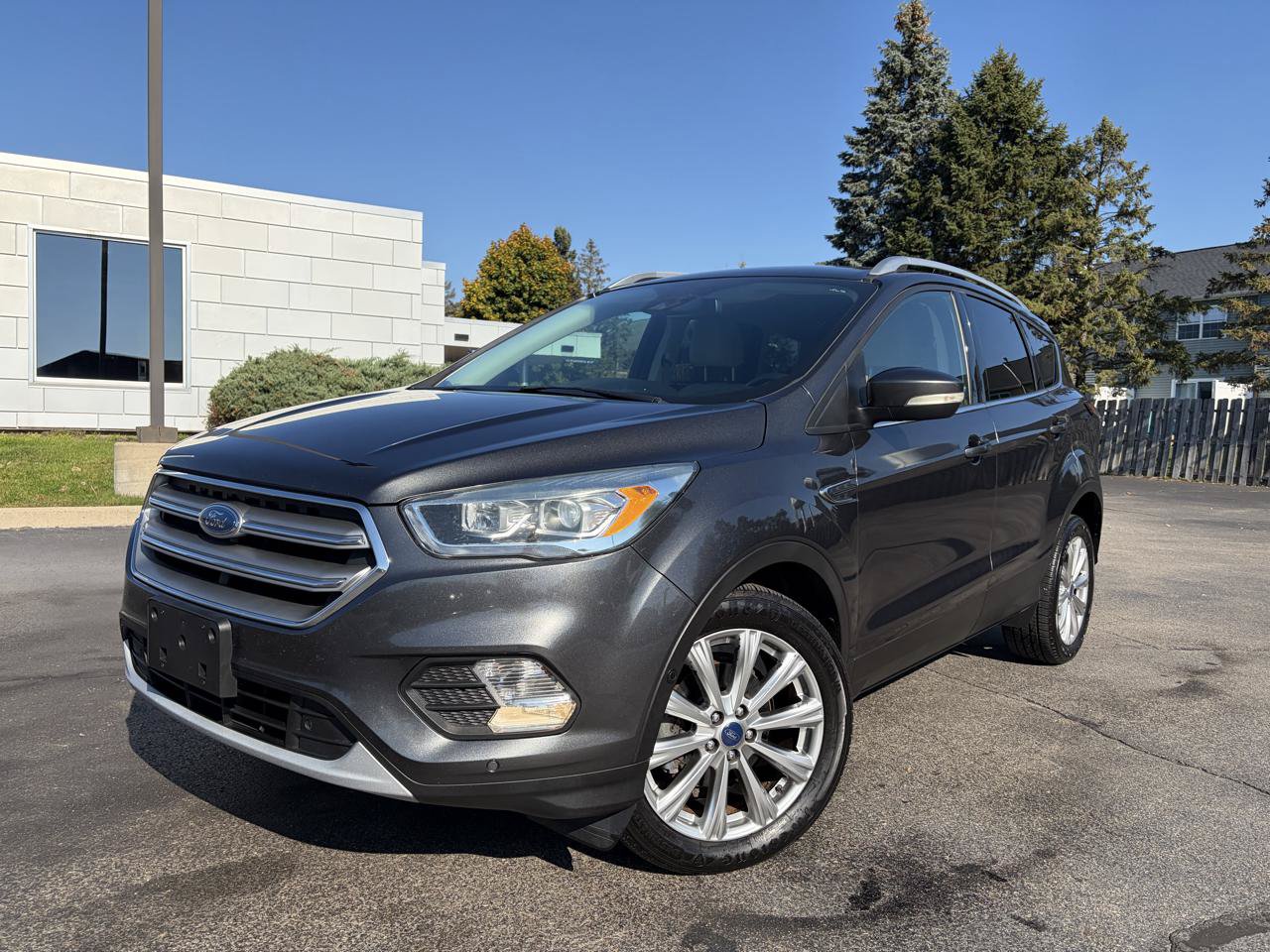 Used 2017 Ford Escape Titanium w/ Equipment Group 301A FWD image 3