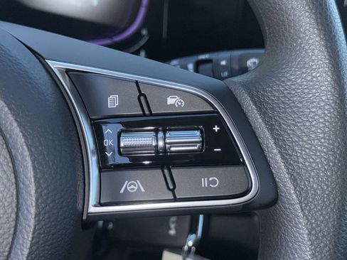 New 2026 Kia Seltos LX image 24