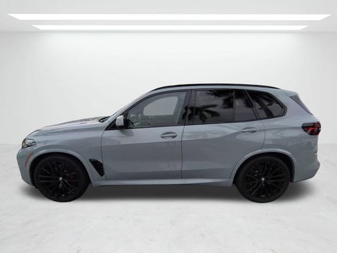 New 2026 BMW X5 xDrive40i w/ M Sport Package AWD/4WD image 7
