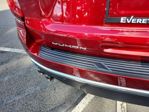 Certified 2023 GMC Yukon XL Denali w/ Denali Reserve Package image 4