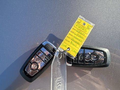 Used 2020 Lincoln Nautilus Reserve image 42