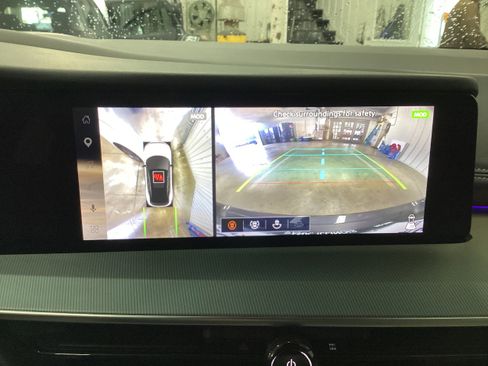 Used 2025 Nissan Murano SL AWD/4WD image 29