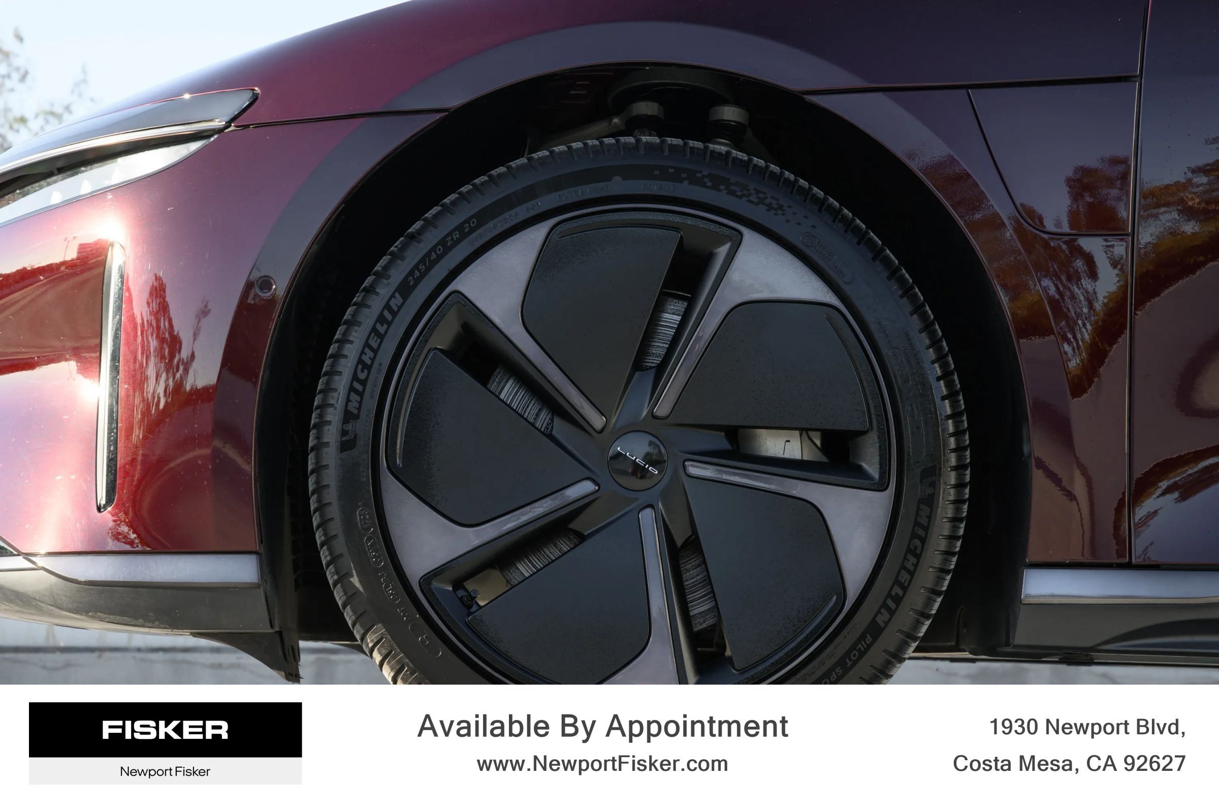 Used 2024 Lucid Air Pure RWD image 3
