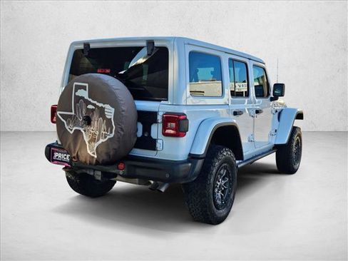 Used 2021 Jeep Wrangler Unlimited Rubicon w/ Trailer Tow Package AWD/4WD image 5