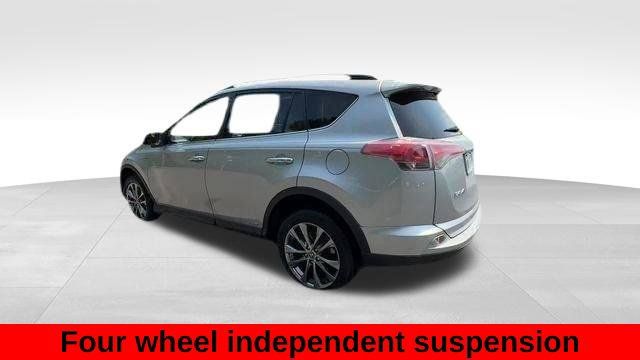 Used 2018 Toyota RAV4 Limited AWD/4WD image 28