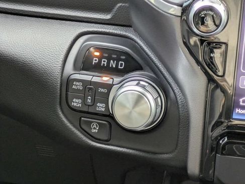 Used 2022 RAM 1500 Laramie w/ Sport Appearance Package AWD/4WD image 19