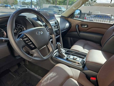 Certified 2024 INFINITI QX80 Premium Select w/ All-Season Package image 18