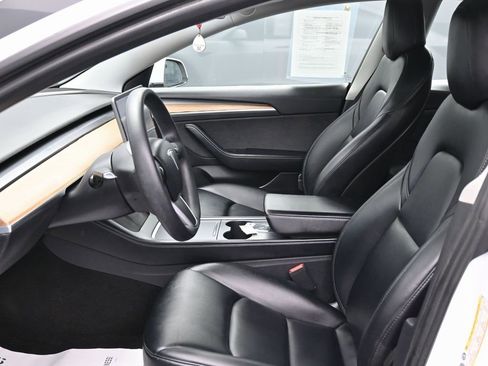 Used 2021 Tesla Model 3 Long Range image 13