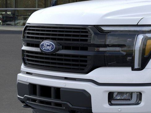 New 2026 Ford F150 Platinum w/ FX4 Off-Road Package AWD/4WD image 17