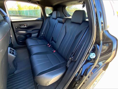 Certified 2025 Acura ADX A-Spec image 19