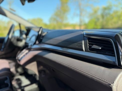 Used 2023 Honda Odyssey Elite image 29