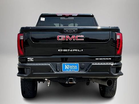 Used 2025 GMC Sierra 3500 Denali w/ Denali Reserve Package AWD/4WD image 5