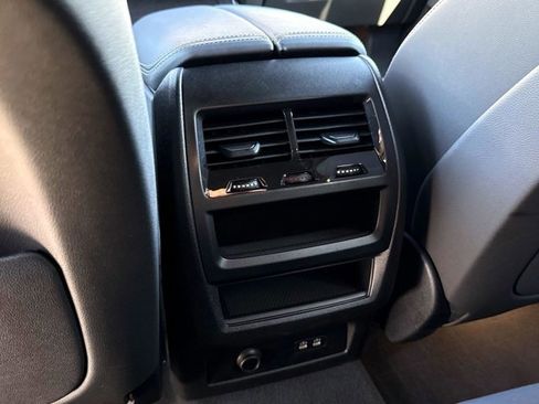Used 2026 BMW X5 sDrive40i RWD image 16
