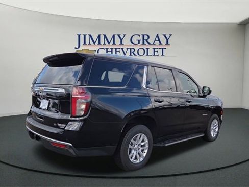 Used 2024 Chevrolet Tahoe LT image 3