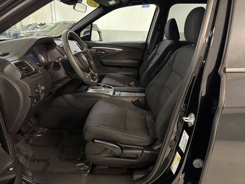 Used 2021 Honda Passport Sport image 15