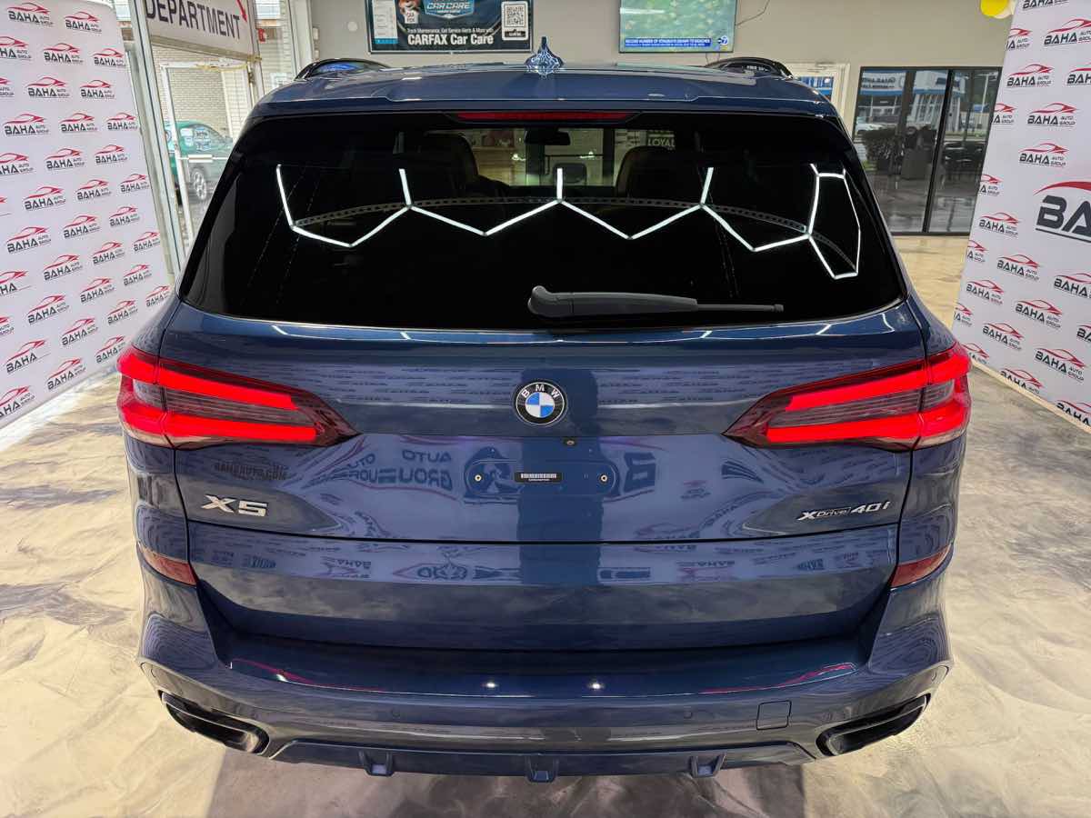 Used 2021 BMW X5 xDrive40i w/ M Sport Package AWD/4WD image 12