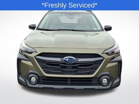 Used 2023 Subaru Outback Premium image 2