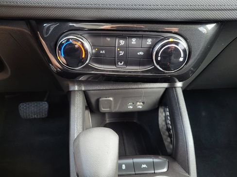 Used 2024 Chevrolet TrailBlazer LT FWD image 15