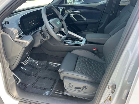 Certified 2025 Audi SQ5 Premium Plus AWD/4WD image 9