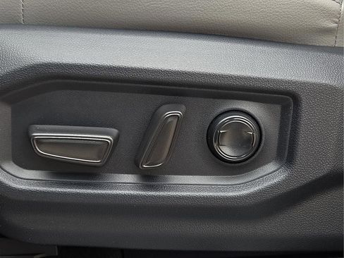 New 2026 Toyota Tundra Limited image 19