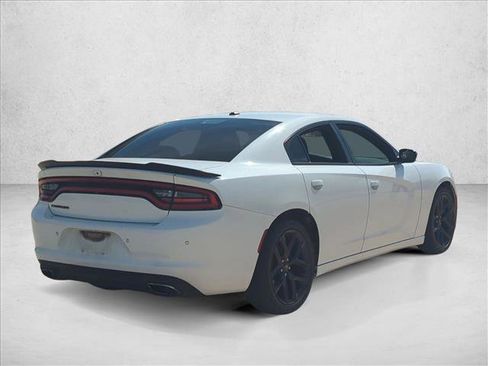 Used 2021 Dodge Charger SXT w/ Blacktop Package image 5