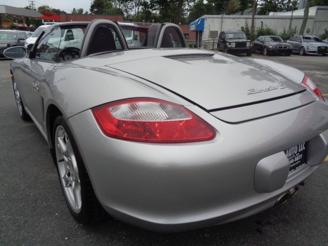 Used 2005 Porsche Boxster S RWD image 17