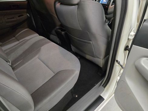 Used 2012 Toyota Tacoma 4x4 Double Cab w/ TRD Off-Road Pkg image 34