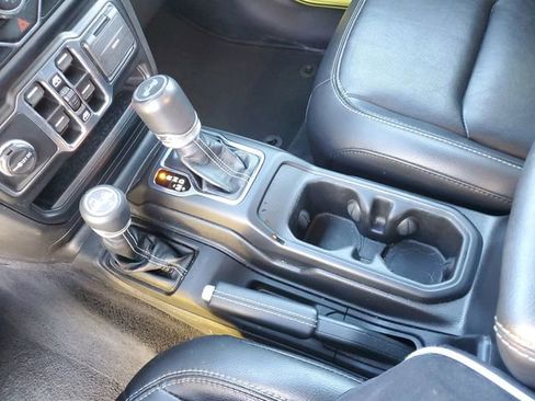 Used 2023 Jeep Wrangler Unlimited Sahara w/ Cold Weather Group image 25