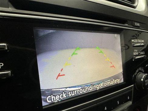 Used 2017 Nissan Altima 2.5 SR w/ LED Appearance Package FWD image 23