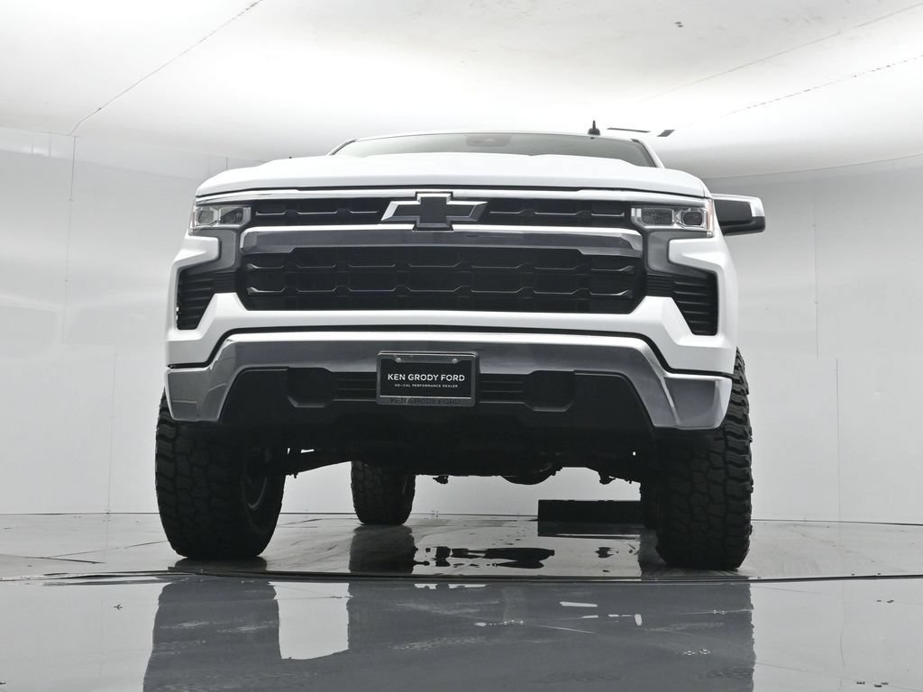 Used 2023 Chevrolet Silverado 1500 LT RWD image 48