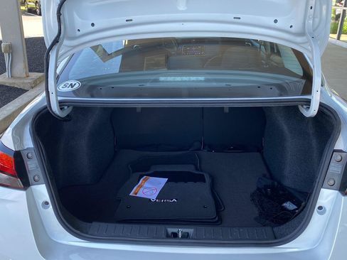 Certified 2025 Nissan Versa SV w/ Trunk Package FWD image 10