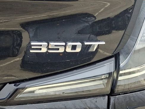 Used 2024 Cadillac XT4 Sport image 37