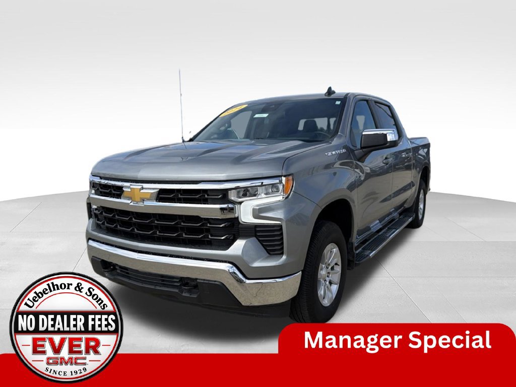 Used 2024 Chevrolet Silverado 1500 LT w/ Leather Package AWD/4WD image 14
