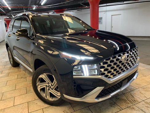 Used 2022 Hyundai Santa Fe SEL w/ Convenience + Premium Package image 3