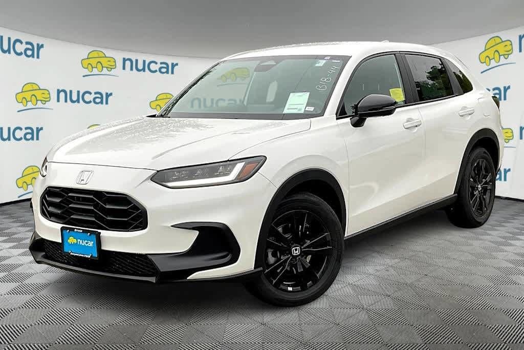 New 2026 Honda HR-V Sport image 3