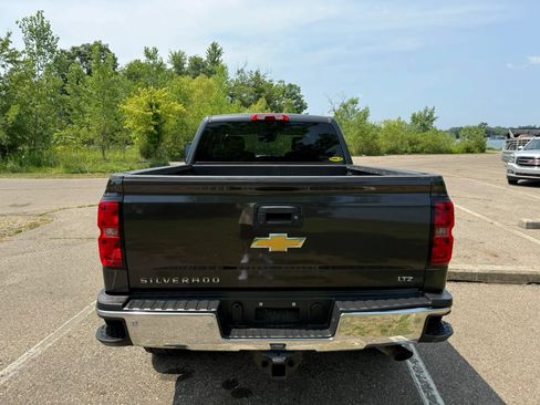 Used 2015 Chevrolet Silverado 2500 LTZ w/ LTZ Plus Package AWD/4WD image 6
